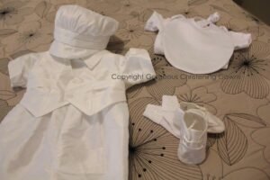 thomas outfit sharon